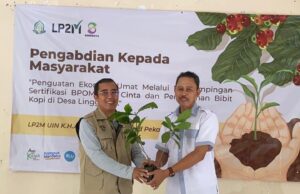 Kolaborasi untuk Bumi: UIN Gus Dur Tanam Seribu Bibit Kopi untuk Masa Depan Lestari