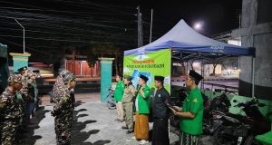 Ansor Dirikan Posko Mudik di Depan Kantor MWCNU Sukodadi Lamongan