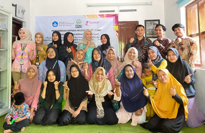 ITSNU Pekalongan dan LKMS Kasuwari Gelar Pelatihan Pemasaran Digital dan Kewirusahaan Bagi Pelaku UMKM