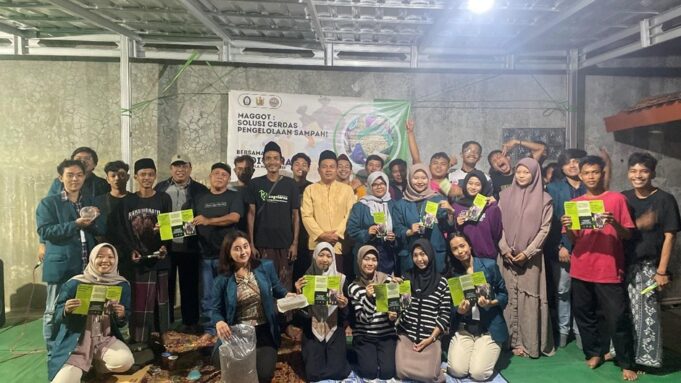 Budidaya Maggot: Solusi Inovatif untuk Mengurangi Sampah Organik dan Dampaknya Terhadap Lingkungan Perairan