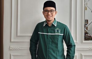 DULU DAN KINI: Menulis, Antara Cinta dan Tuntutan