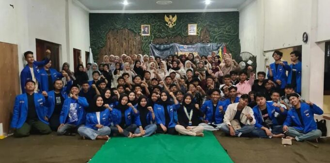 PMII Rayon Syariah UIN Pekalongan Bekali Mahasiswa Baru Strategi Menulis Ilmiah