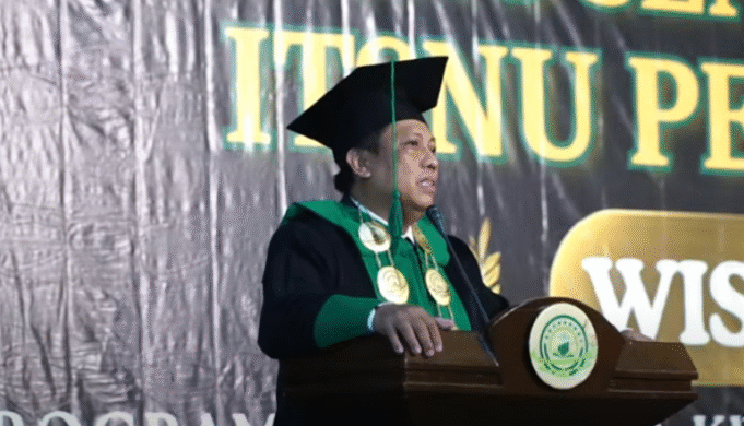 Wisuda IV ITSNU Pekalongan, Rektor Soroti Progres Kampus