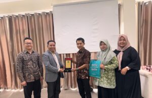 Dosen PGMI Unwahas Berikan Bekal Pemahaman Pembelajaran Mendalam Bagi Guru CLC di Malaysia