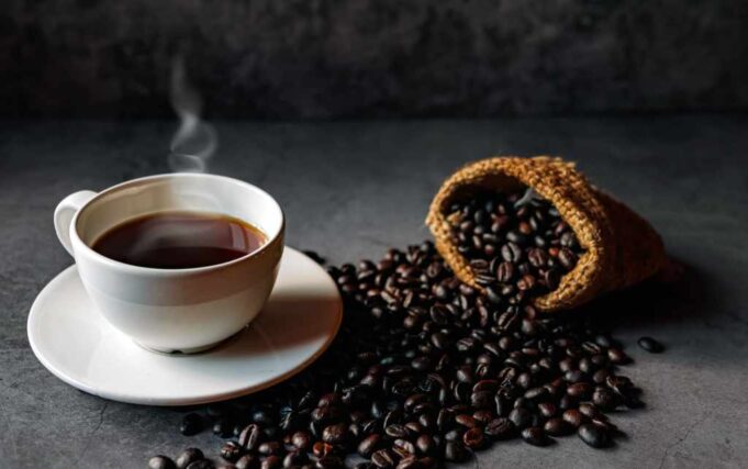 Kopi Lokal dan Ekonomi Kreatif: Aroma Inovasi dari Pekalongan dan Batang
