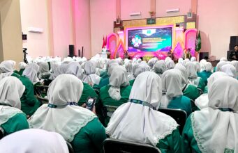 Kader Fatayat NU Pekalongan Antusias Ikuti Konfercab XIV