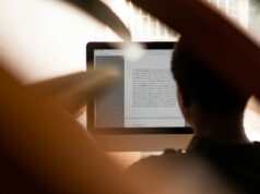 Fenomena Virtual Assistant di Indonesia: Peluang Kerja Digital yang Mendorong Pemberdayaan Perempuan dan Pemulihan Ekonomi