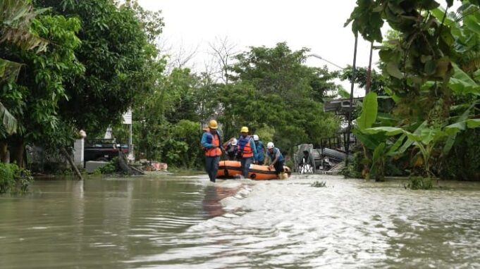 Banjir Pekalongan: Antara Ujian Alam dan Kelalaian Manusia