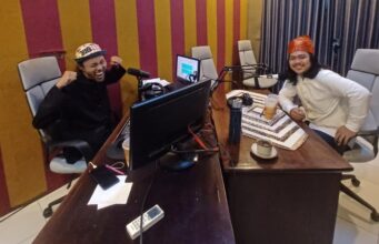 Kisah Bisnis yang Melumerkan Hati, Romantise Pol! Ngobrol bareng Ade Damar pemilik Kedai Kopi Kawan, Kertijayan.