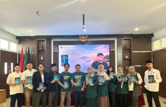 Launching Buku Perempuan Pesisir dan Keadilan Iklim: Akademisi Dorong Kebijakan Berbasis Gender dan Ekologi
