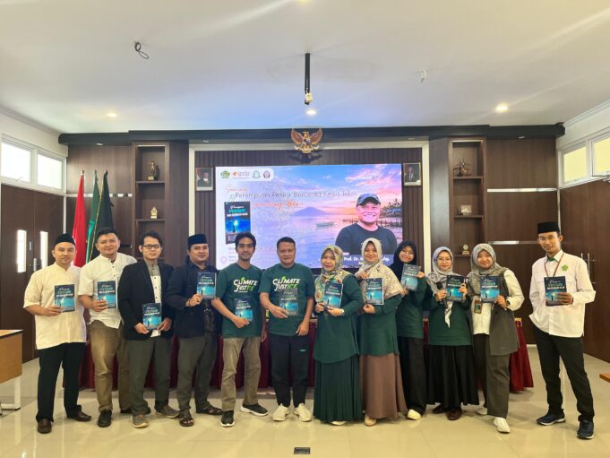 Launching Buku Perempuan Pesisir dan Keadilan Iklim: Akademisi Dorong Kebijakan Berbasis Gender dan Ekologi
