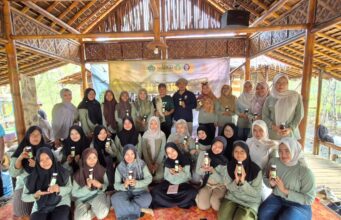 Sirup Mangrove: Inovasi Minuman Segar Berstamina
