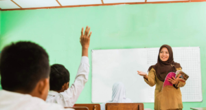 IPS: Dari Meja Kelas ke Dunia Nyata