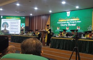 Prof. Abdul Khobir Usung Konsep Tarbiyah Lingkungan dalam Pengukuhan Guru Besar