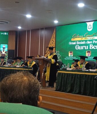 Prof. Abdul Khobir Usung Konsep Tarbiyah Lingkungan dalam Pengukuhan Guru Besar