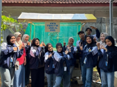 Mahasiswa KKN UNIKAL Bangun Kandang Maggot BSF, Dorong Pengelolaan Sampah Organik di Desa Tanjungkulon