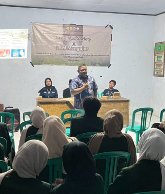 Penyuluhan UU ITE untuk Cegah Pelanggaran Hukum Digital di Desa Simego Petungkriyono