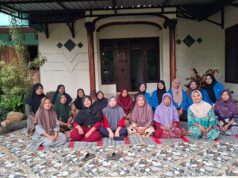 Mahasiswa Farmasi UNIKAL Edukasi Warga Kedungwuni tentang Obat Generik