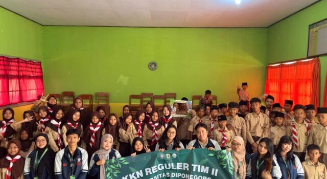 KKN UNDIP Edukasi Pencegahan Bullying di MTs I’anah Futuhiyah Karangbrai Pemalang