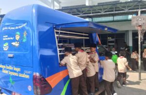 Perkuat Literasi, MIS Simbang Kulon 01 Undang Perpustakaan Keliling ke Madrasah