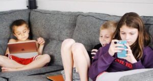 Melindungi Anak di Ruang Digital dalam Persepektif Manajemen Isu, Krisis, dan Reputasi