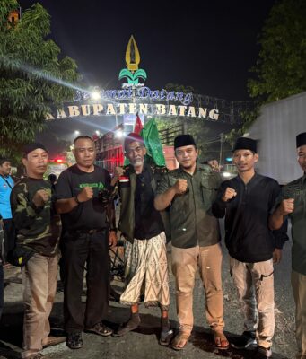 Usia 55 Tahun, Banser Senior Gowes dari Palembang Menuju Muktamar NU ke-35