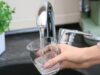 Mengapa Air Keran di Indonesia Tak Bisa Langsung Diminum?